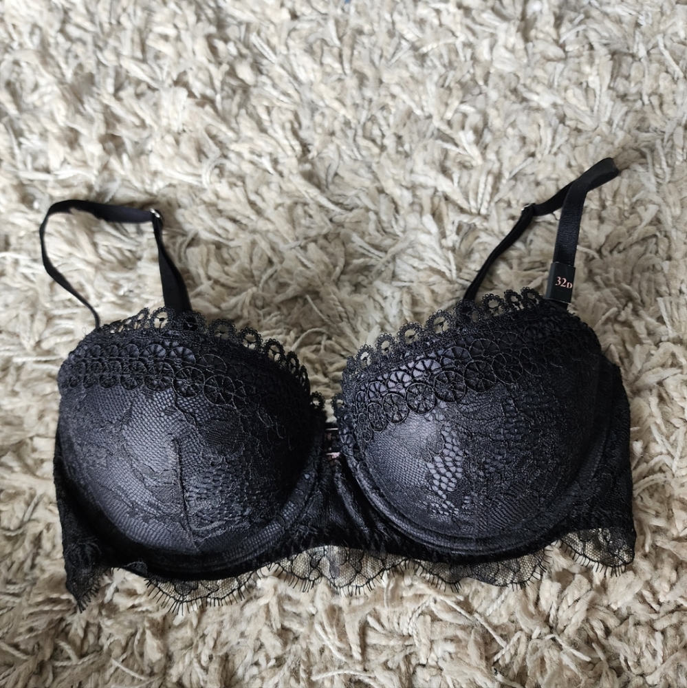 Victoria Secret Lace Bra